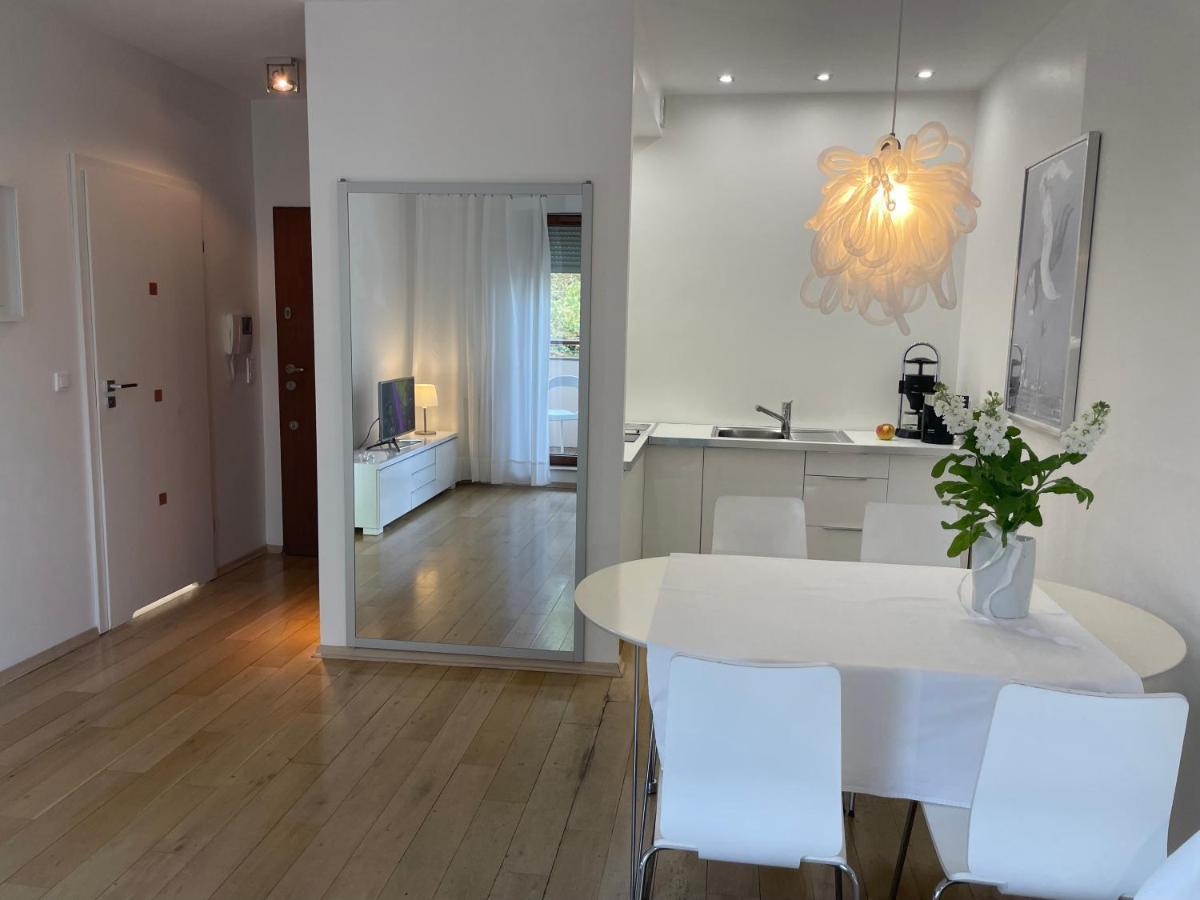 Apartament Przystan W Ustce - 120 M2 - 200 M Od Plazy Mickiewicza 2 أوستكا المظهر الخارجي الصورة