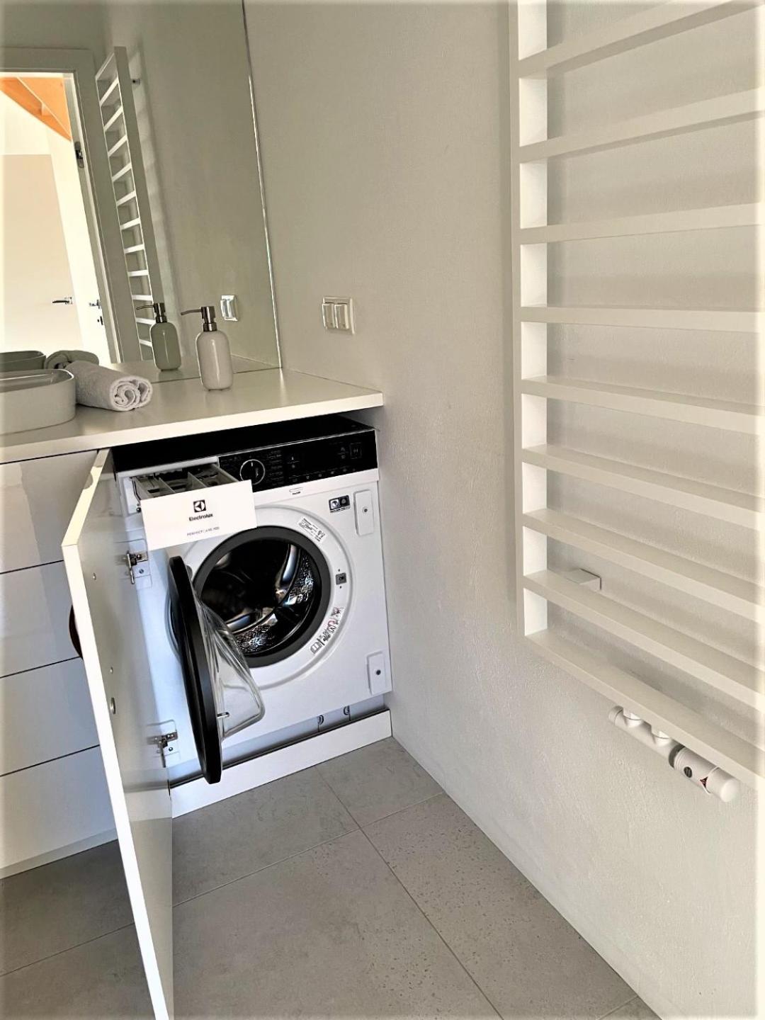 Apartament Przystan W Ustce - 120 M2 - 200 M Od Plazy Mickiewicza 2 أوستكا المظهر الخارجي الصورة